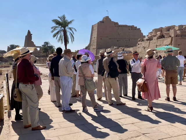 Zeitreise in die 20er im Tempel von Karnak